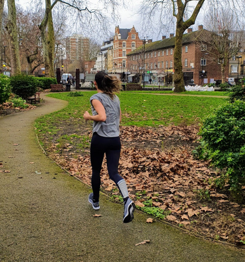 Noemi running